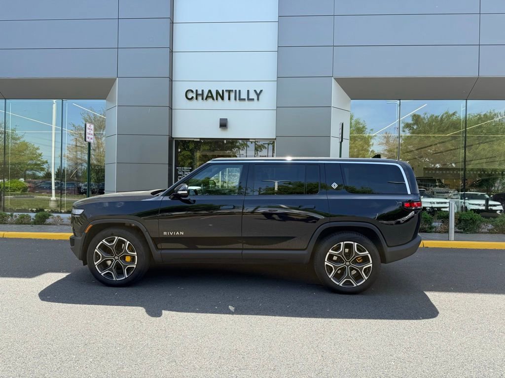 Used 2022 Rivian R1S Launch Edition image 3