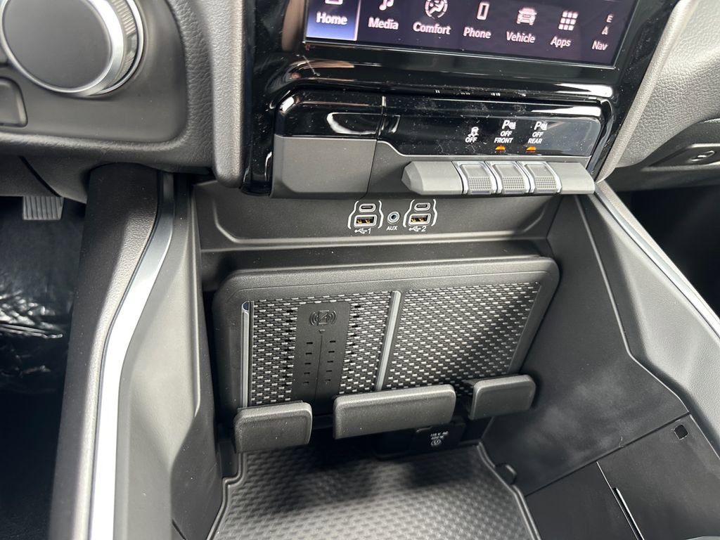 New 2026 RAM 1500 4x4 Crew Cab image 20