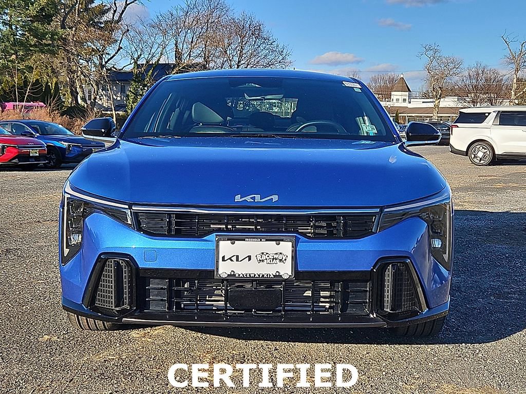 Certified 2025 Kia K4 GT-Line image 2