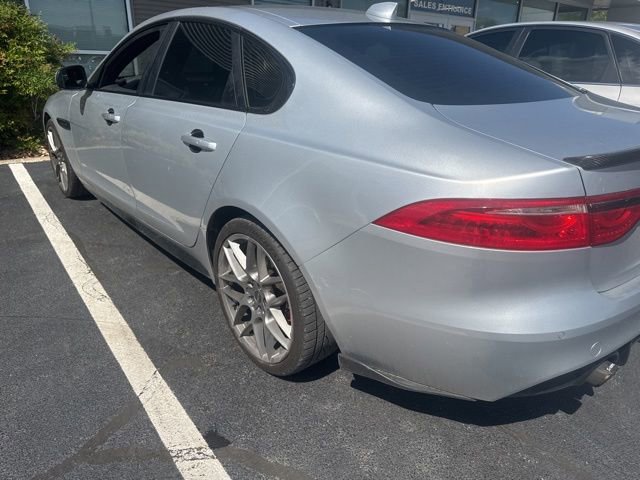 Used 2016 Jaguar XF S AWD/4WD image 7