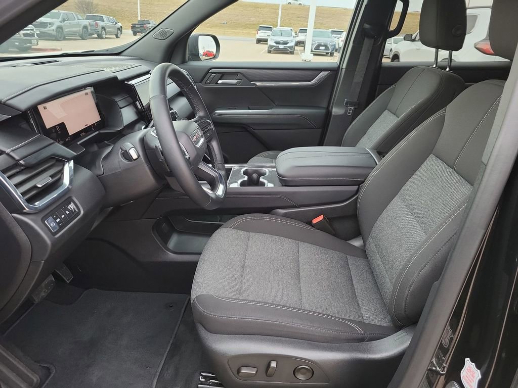 Certified 2025 GMC Acadia Elevation image 18