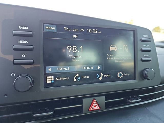 Used 2025 Hyundai Elantra Sport image 23