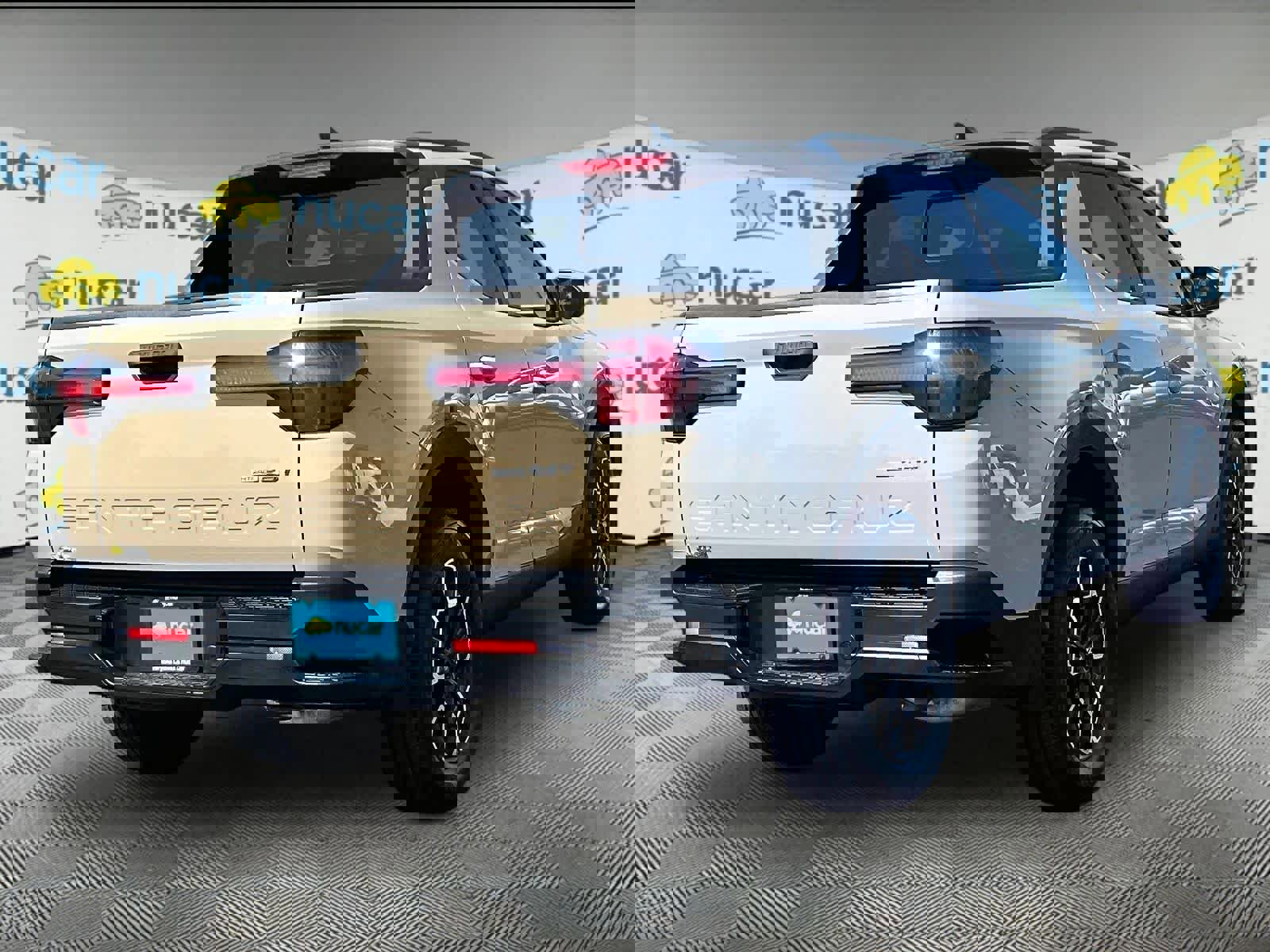 Used 2023 Hyundai Santa Cruz SEL Premium image 6