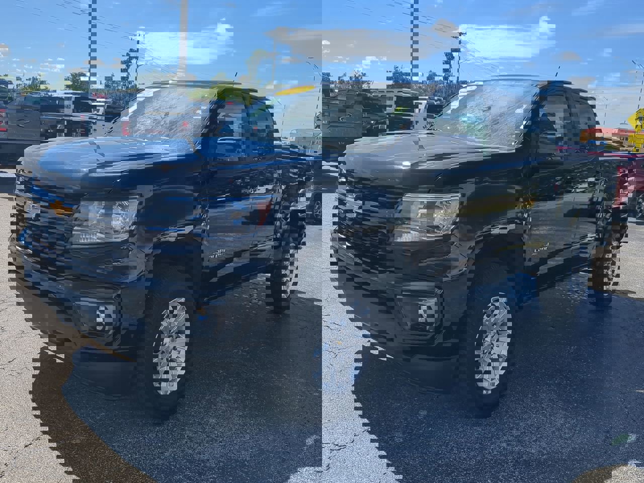 Certified 2022 Chevrolet Colorado LT w/ LT Convenience Package image 8