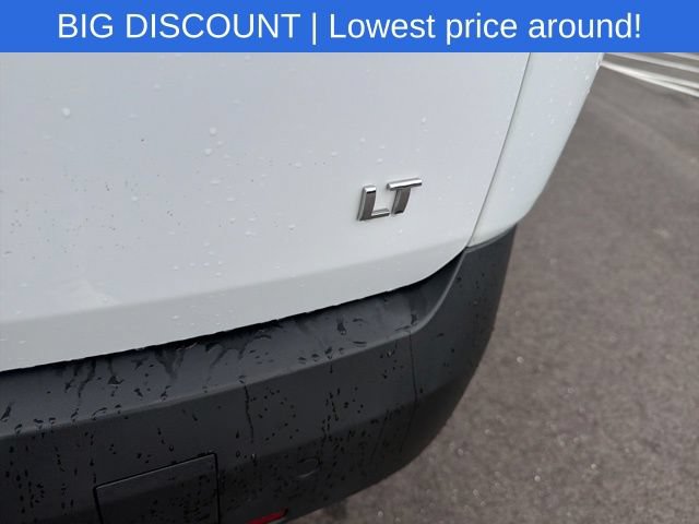 Used 2023 Chevrolet Traverse LT AWD/4WD image 10