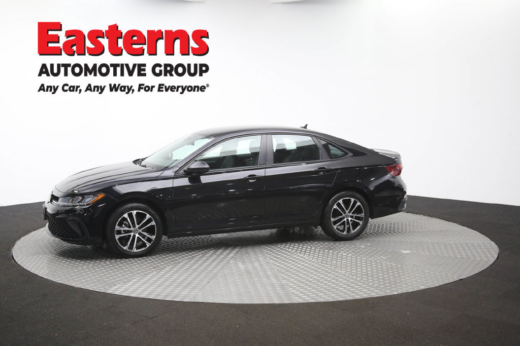 Used 2025 Volkswagen Jetta Sport FWD image 59
