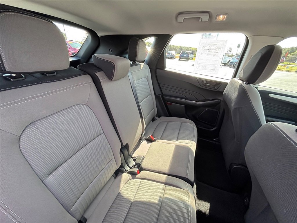 Used 2022 Ford Escape S AWD/4WD image 18