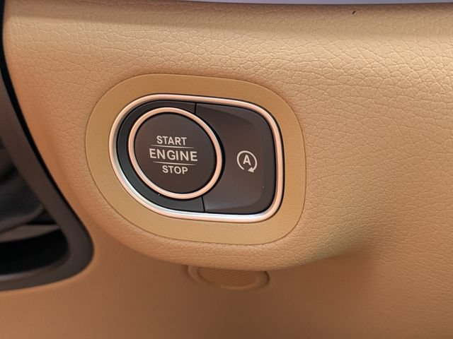 New 2026 Mercedes-Benz GLS 450 4MATIC image 35