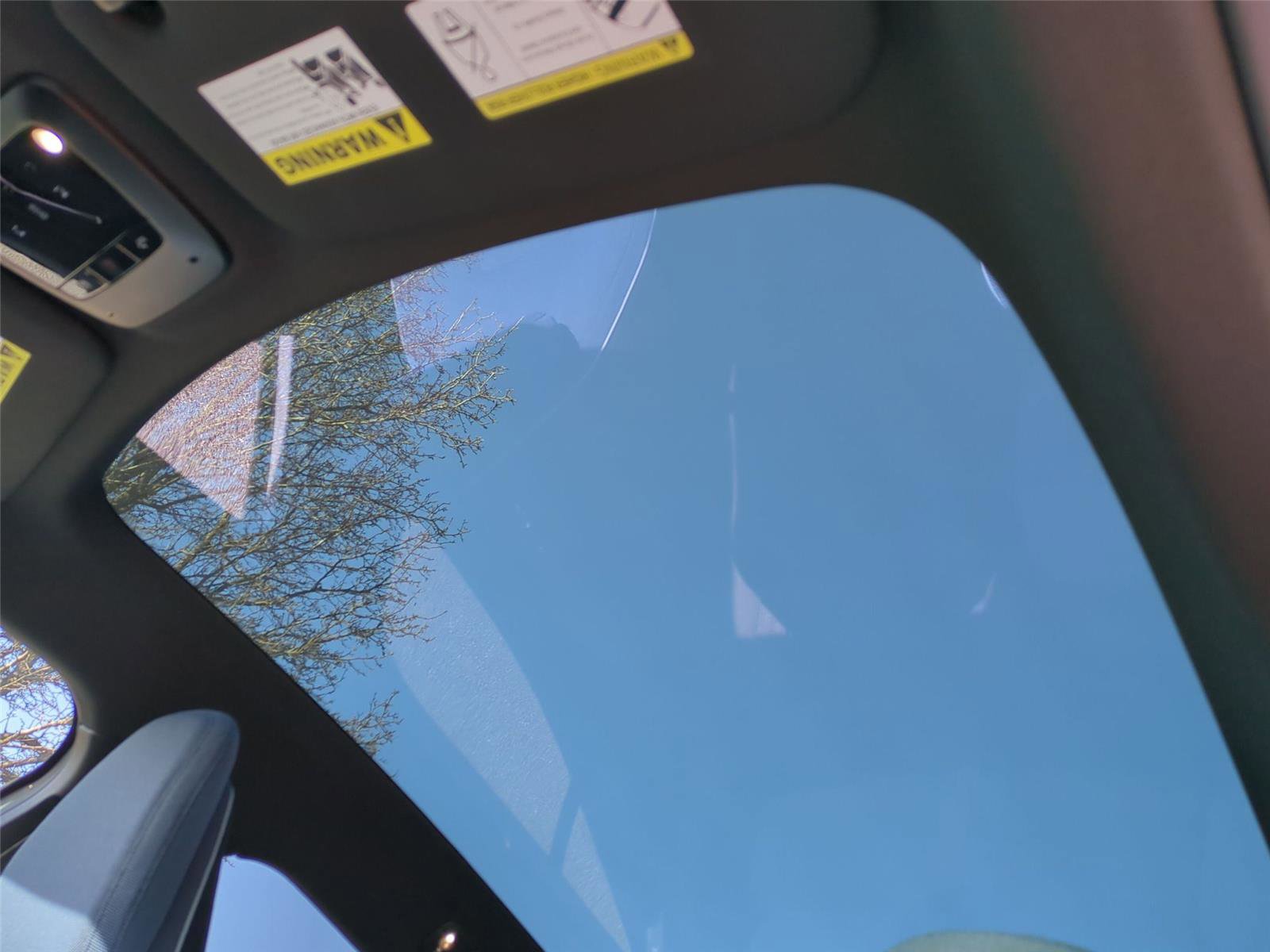 New 2026 Volvo EX30 Plus w/ Protection Package Premier image 10