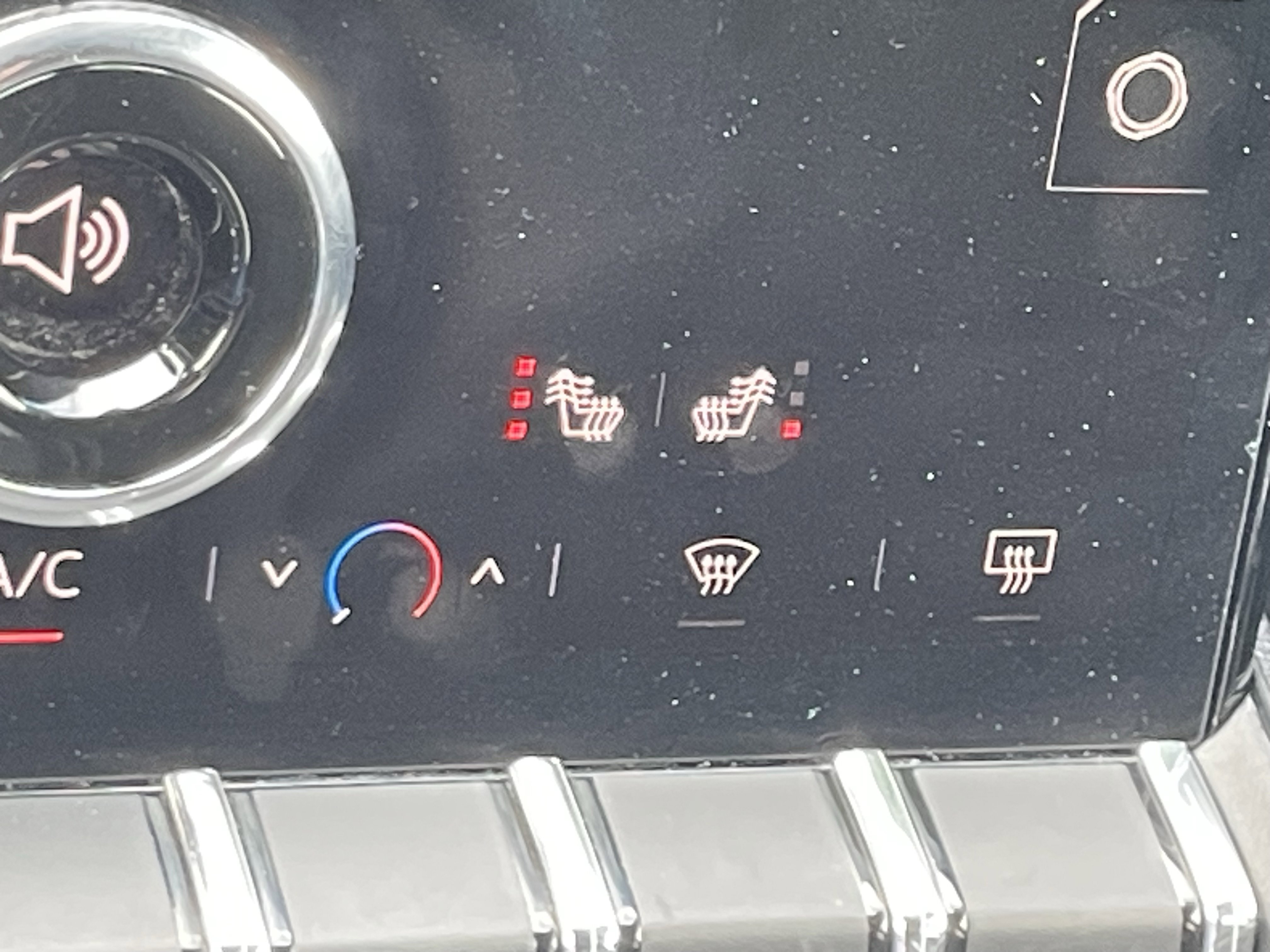 Used 2025 GMC Terrain Elevation AWD/4WD image 28