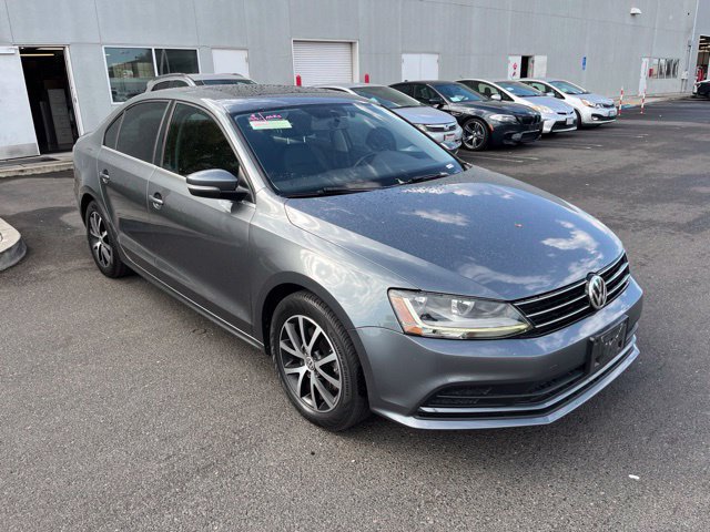 Used 2018 Volkswagen Jetta SE