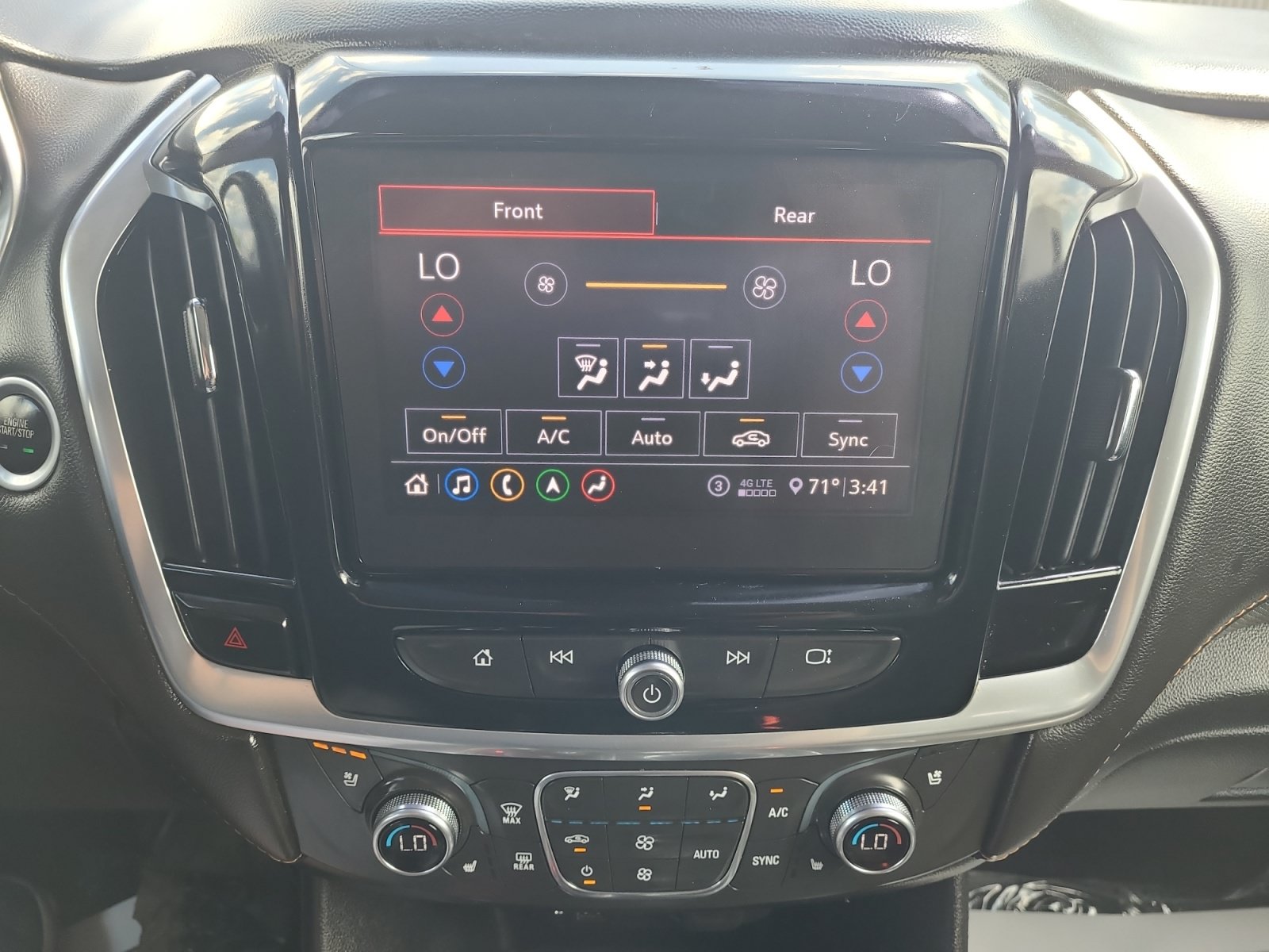 Used 2020 Chevrolet Traverse Premier AWD/4WD image 18