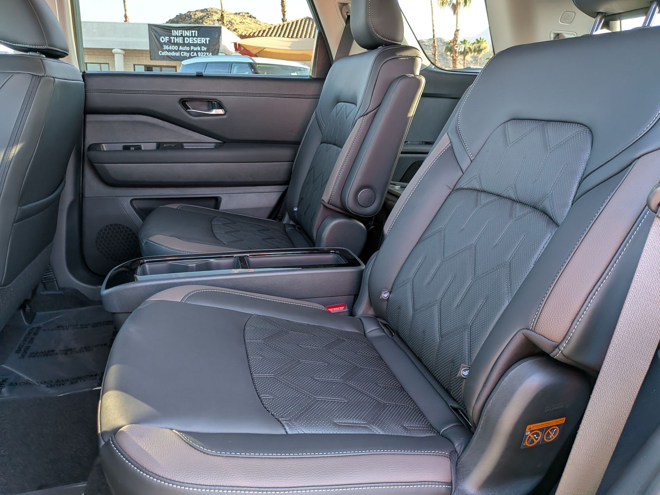 New 2026 Nissan Pathfinder Platinum FWD image 11