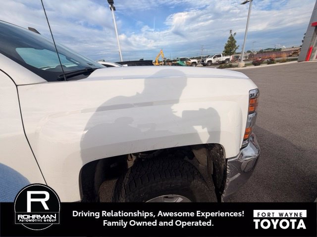 Used 2015 Chevrolet Silverado 2500 LT AWD/4WD image 11