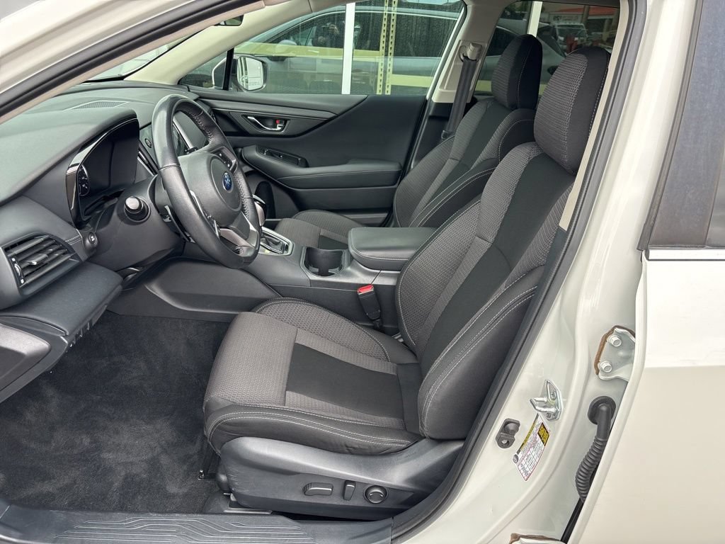 Used 2022 Subaru Outback Premium AWD/4WD image 12