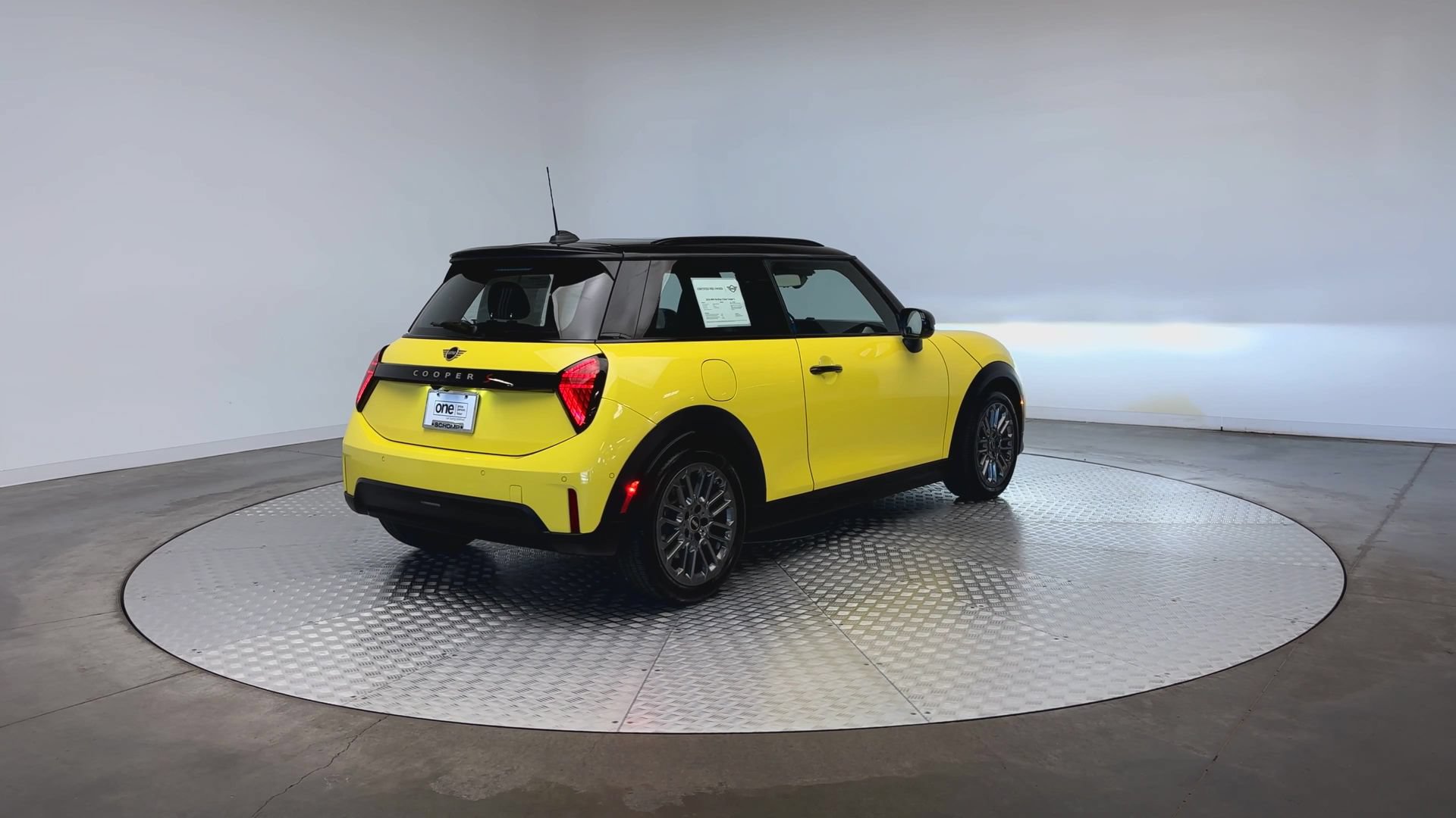 Used 2026 MINI Cooper S FWD image 8