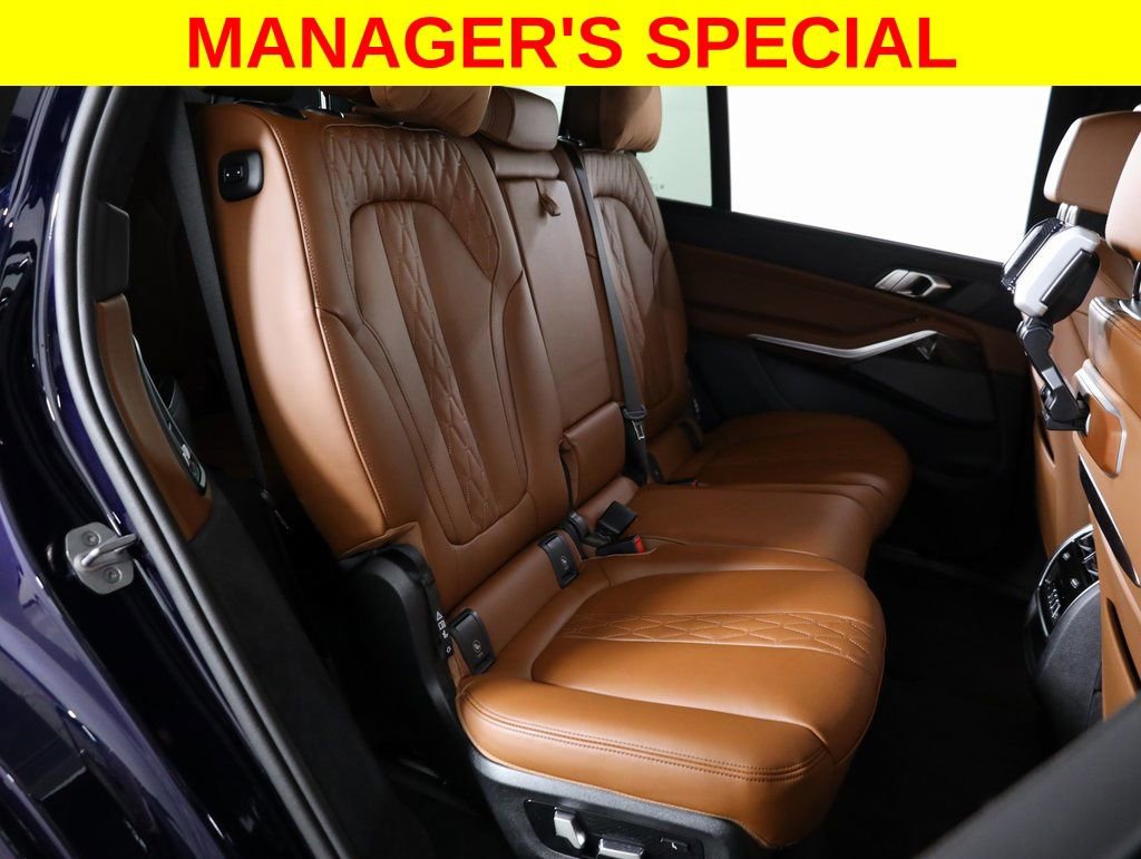 Used 2026 BMW X7 M60i image 58