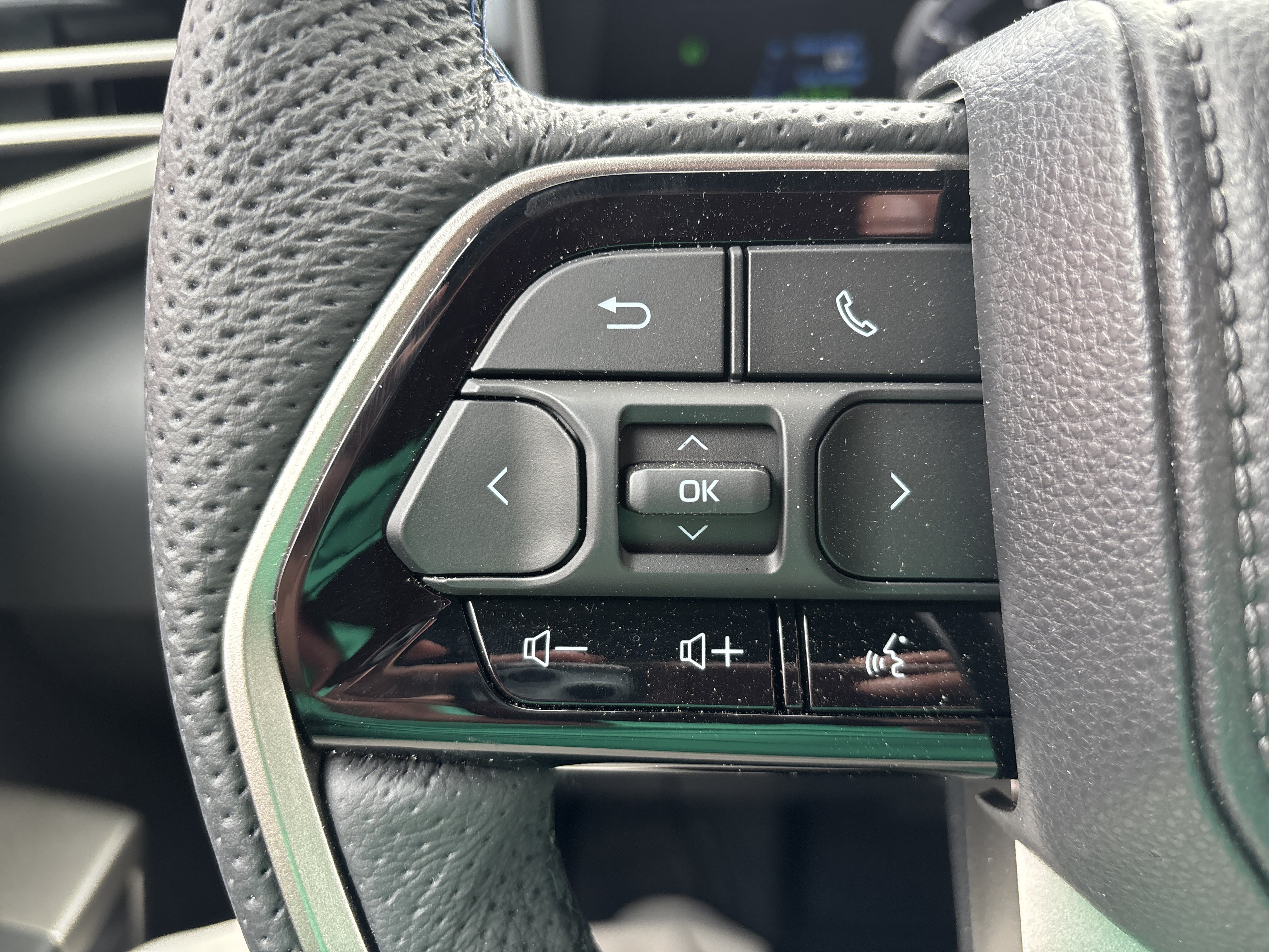 Certified 2026 Toyota Tundra Platinum AWD/4WD image 18