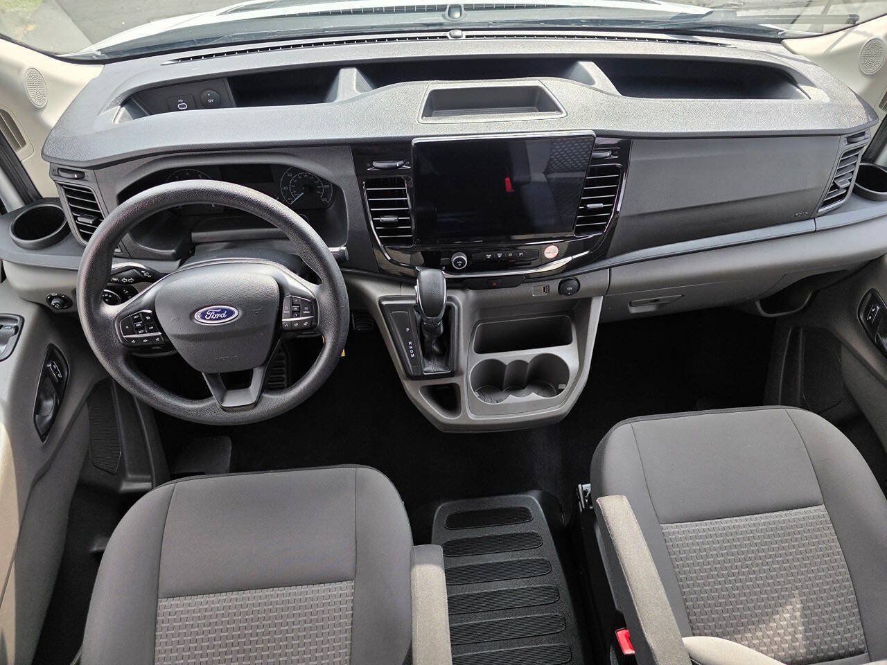 Used 2024 Ford Transit 350 XLT RWD image 8