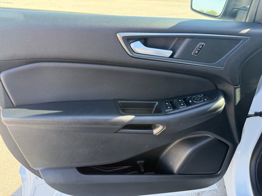 Used 2024 Ford Edge SE AWD/4WD image 10