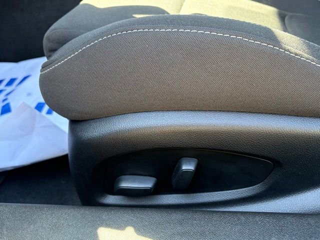 Used 2022 Chevrolet Camaro LT w/ Technology Package RWD image 16