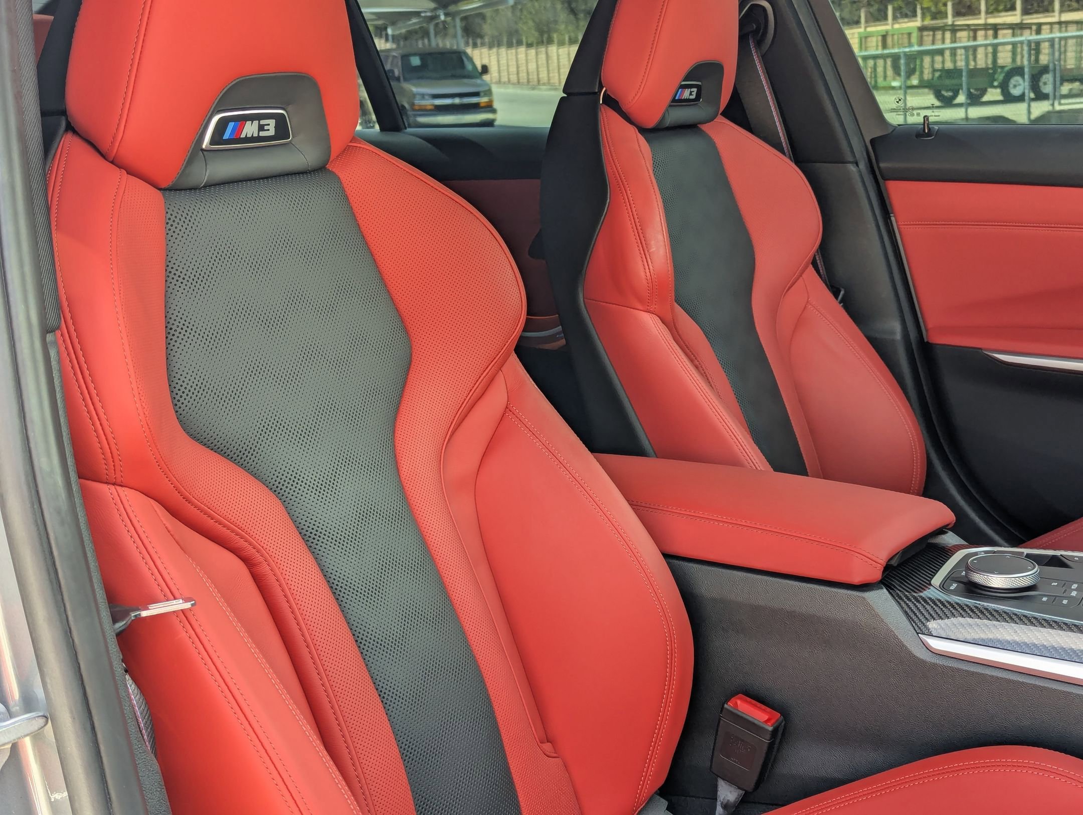 Used 2025 BMW M3 w/ Executive Package image 29