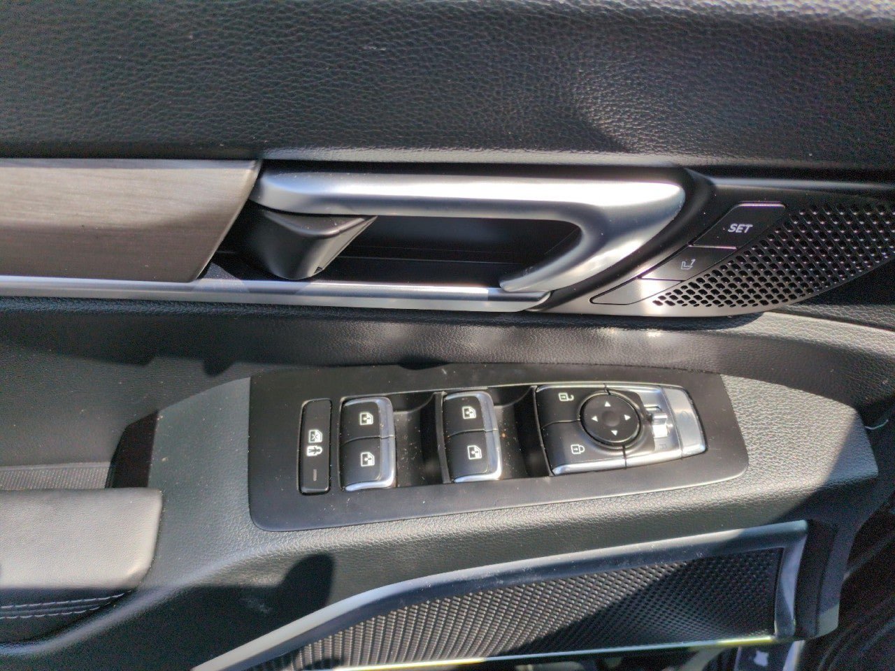 Certified 2025 Kia Telluride SX Prestige X-Line AWD/4WD image 13