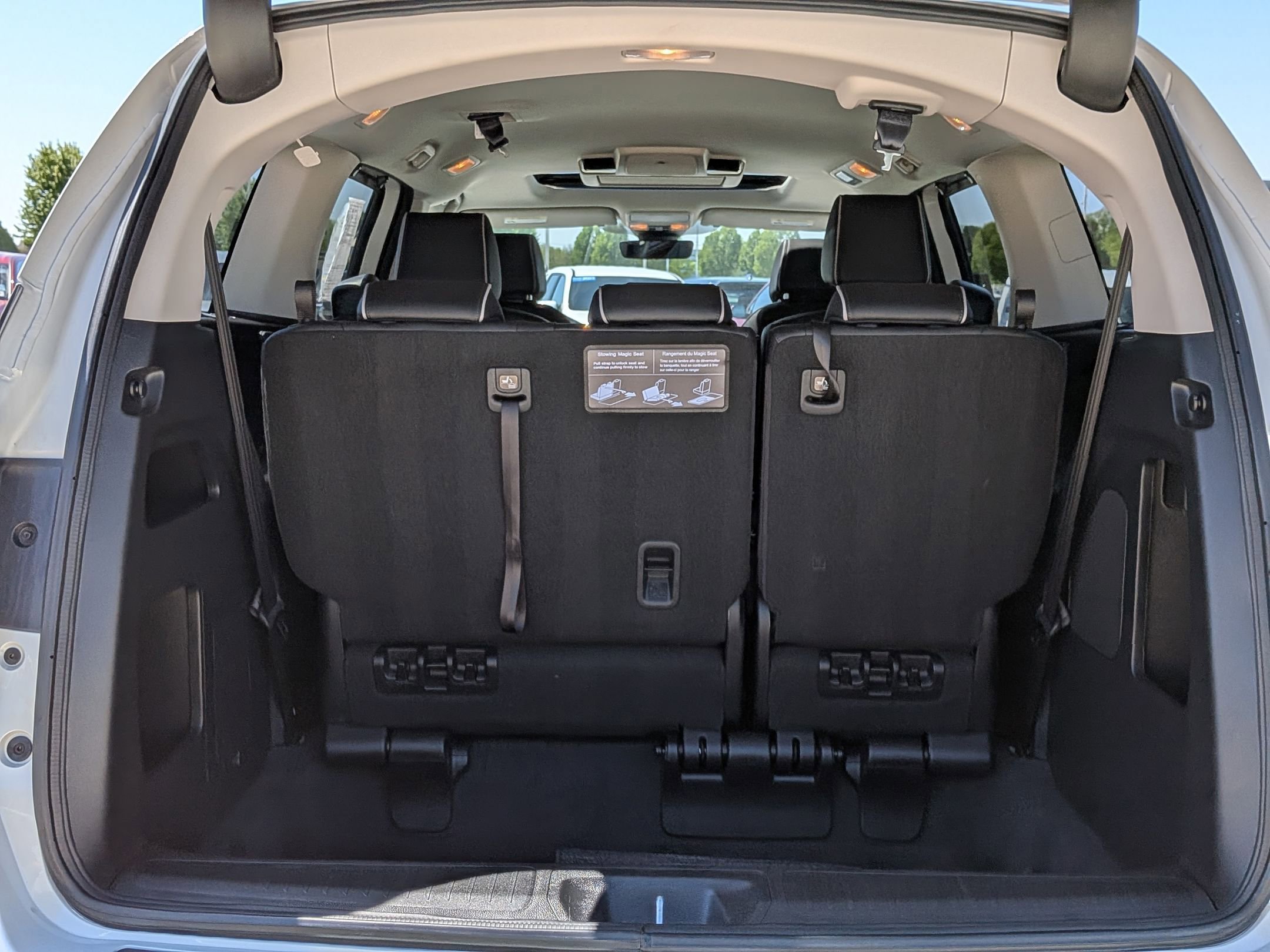 Certified 2025 Honda Odyssey Touring image 27