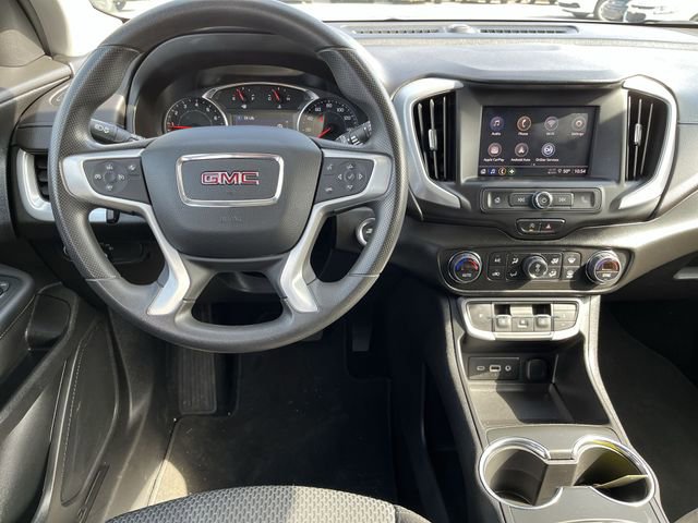 Used 2023 GMC Terrain SLE w/ Driver Convenience Package image 13