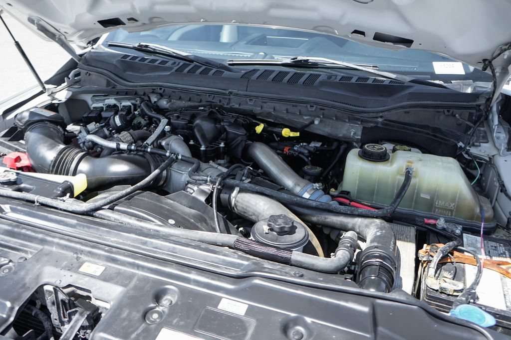 Used 2019 Ford F550 2WD Crew Cab Super Duty image 13