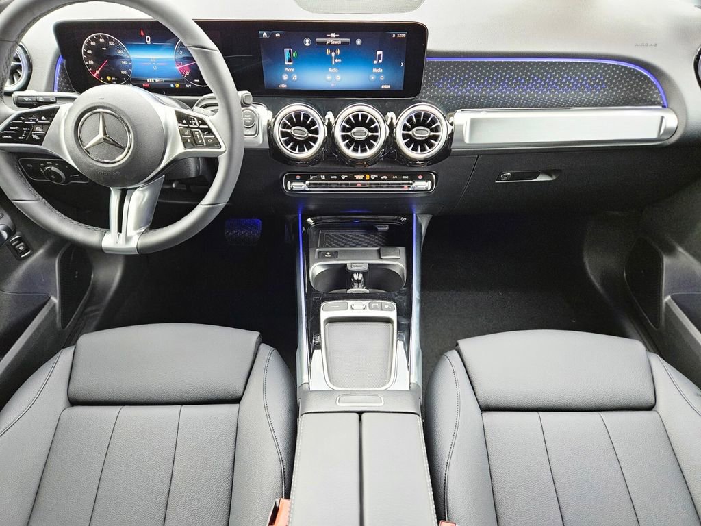 New 2026 Mercedes-Benz GLB 250 4MATIC image 11