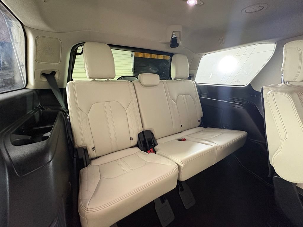 Used 2019 Ford Expedition Platinum AWD/4WD image 57