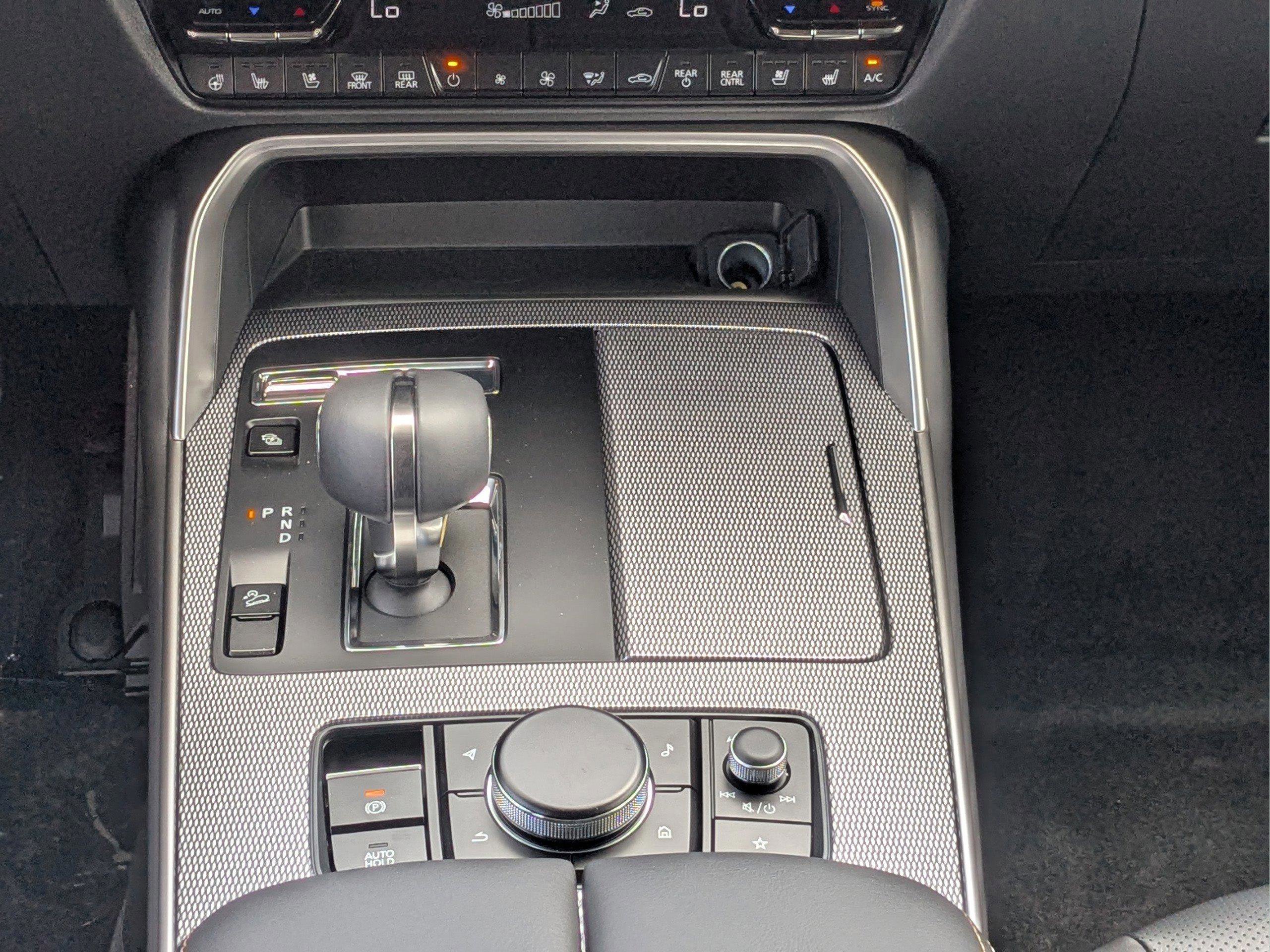 New 2026 MAZDA CX-90 Plug-In Hybrid w/ Preferred image 18