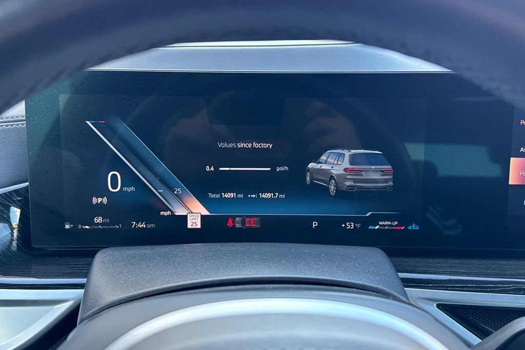 Used 2024 BMW X7 xDrive40i w/ M Sport Package AWD/4WD image 30