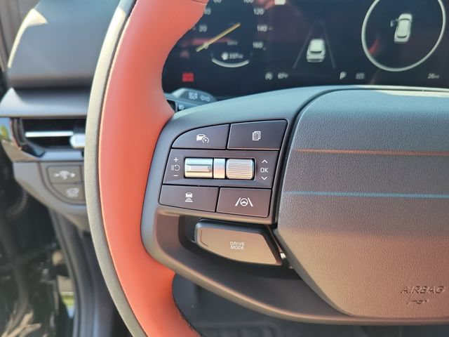 New 2026 Kia Sportage SX FWD image 16