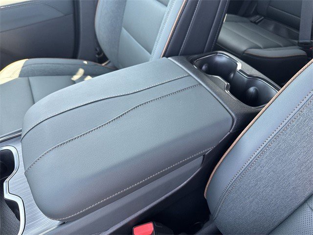 New 2026 GMC Acadia AT4 image 21