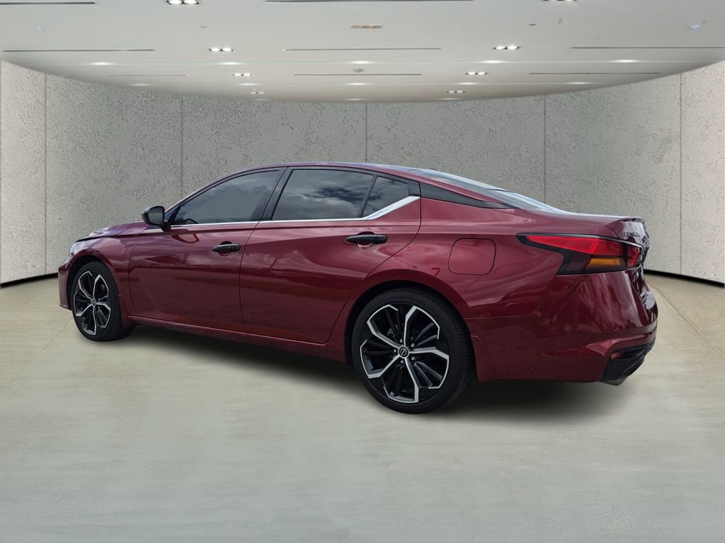 Used 2025 Nissan Altima 2.5 SR image 5