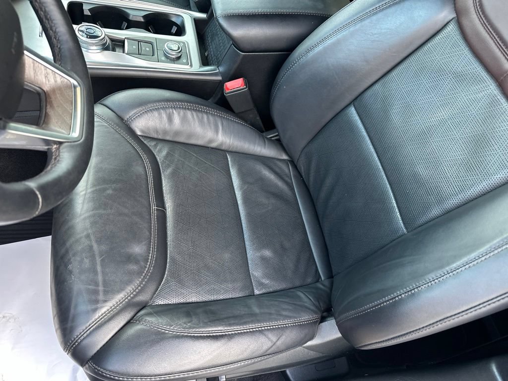 Used 2023 Ford Explorer Platinum w/ Technology Package AWD/4WD image 24