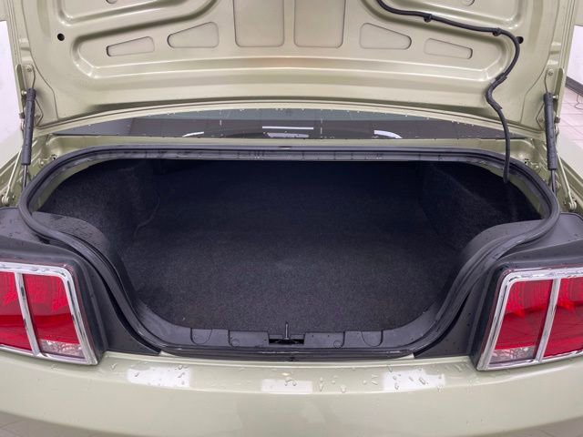 Used 2006 Ford Mustang GT Premium image 11