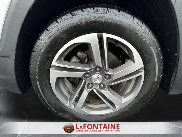 Used 2018 GMC Terrain SLT image 30