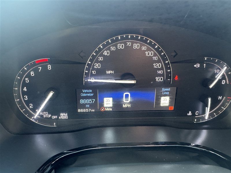 Used 2018 Cadillac XT5 Premium Luxury image 16