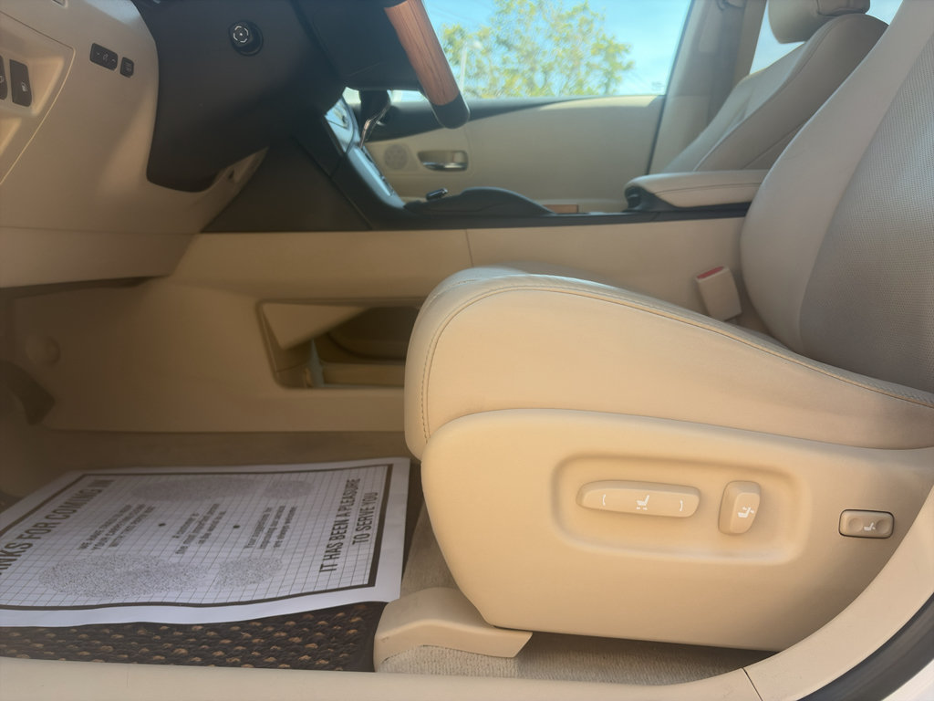 Used 2015 Lexus RX 450h AWD image 19