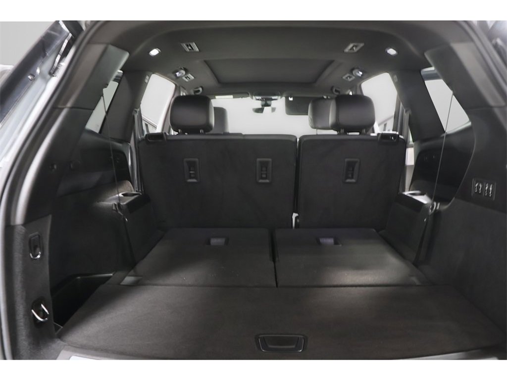 Used 2024 Cadillac XT6 Sport w/ Technology Package image 32