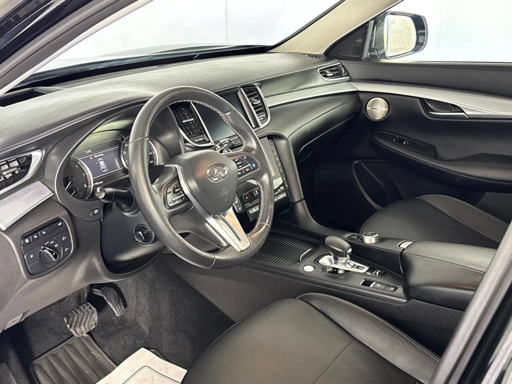 Used 2020 INFINITI QX50 Sensory w/ Proactive Package AWD/4WD image 17