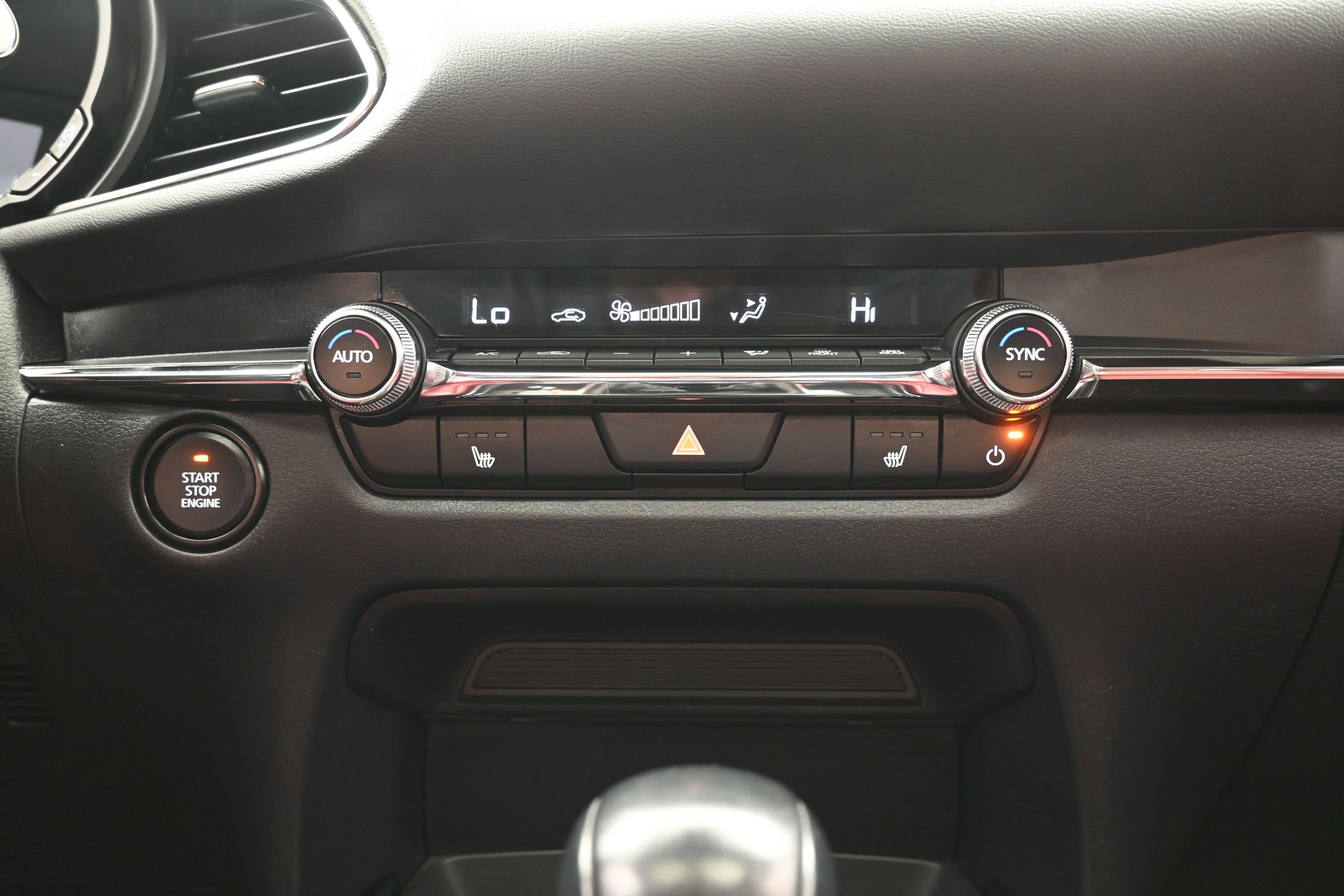 Used 2024 MAZDA CX-30 AWD 2.5 S w/ Preferred Package image 34