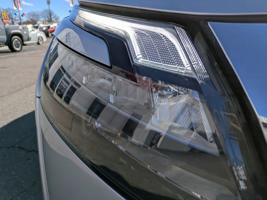 Certified 2024 Nissan Pathfinder SV image 11