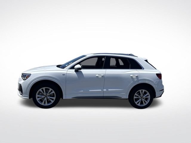 Used 2025 Audi Q3 2.0T Premium AWD/4WD image 2