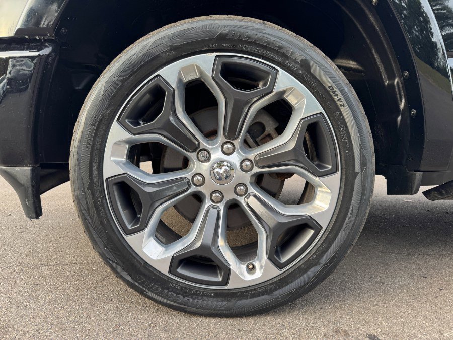 Used 2019 RAM 1500 Laramie Longhorn image 13