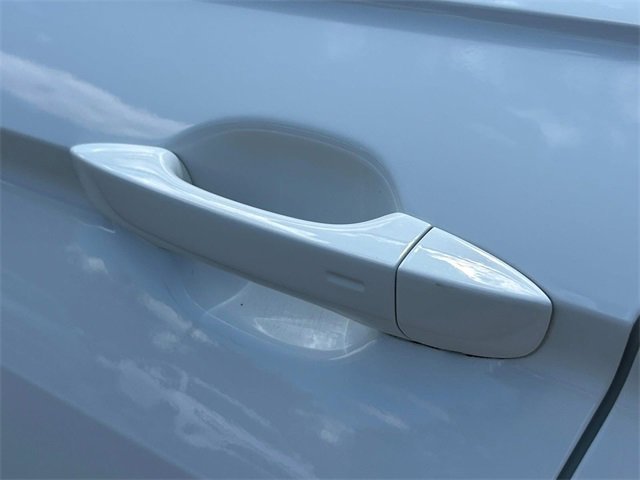 Used 2020 Volkswagen Tiguan SE w/ Panoramic Sunroof Package image 14