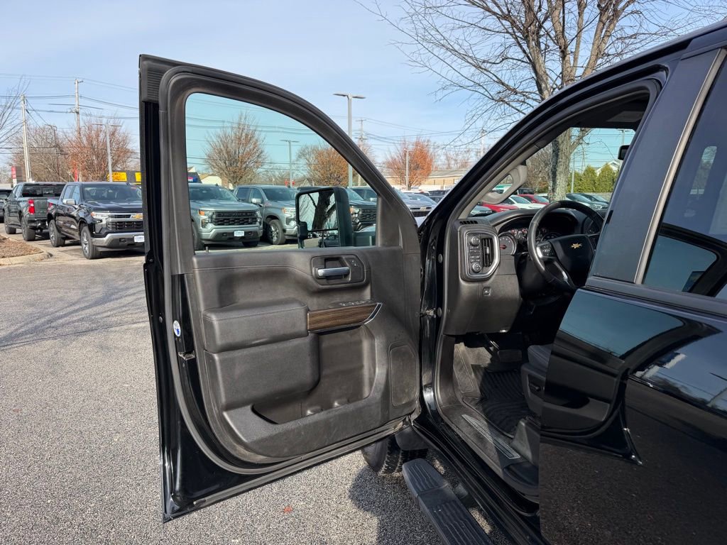 Used 2020 Chevrolet Silverado 2500 LT w/ All Star Edition image 10